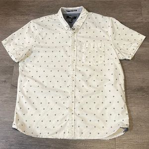 FOREVER 21 Men Short Sleeve Button Down Shirt, Size XL